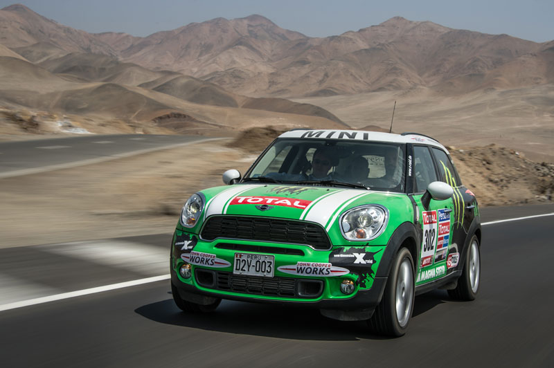 Le MINI John Cooper Works Countryman ALL4 Dakar Winner 2013